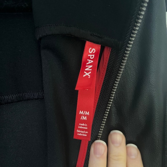 NWT Spanx Faux Leather Ponte Combo Fitted Sheath Dress Black Sz M - Picture 10 of 12